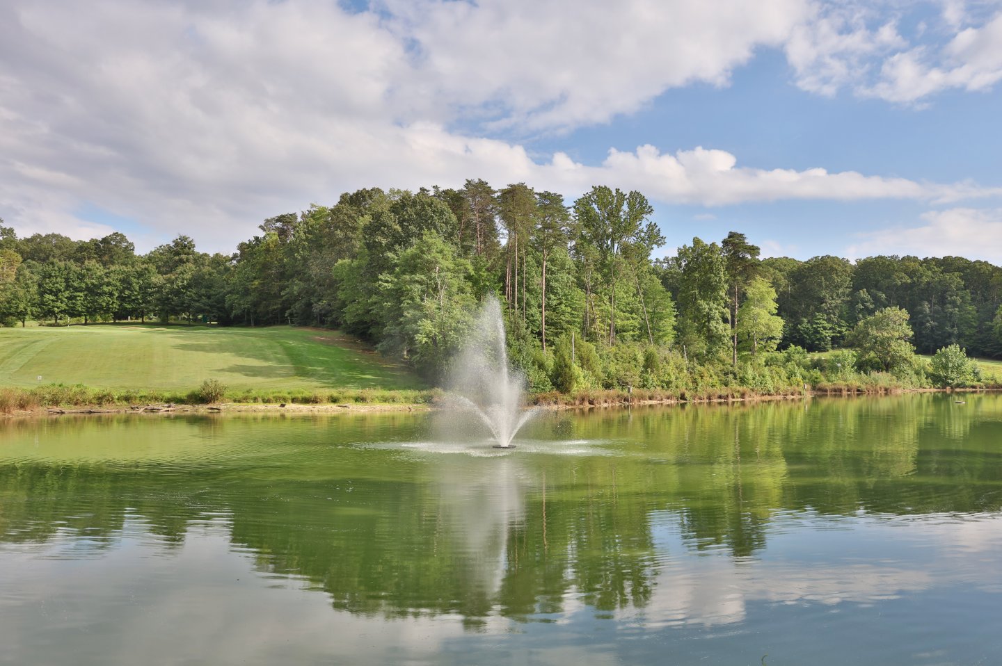 Pohick Bay Golf Course