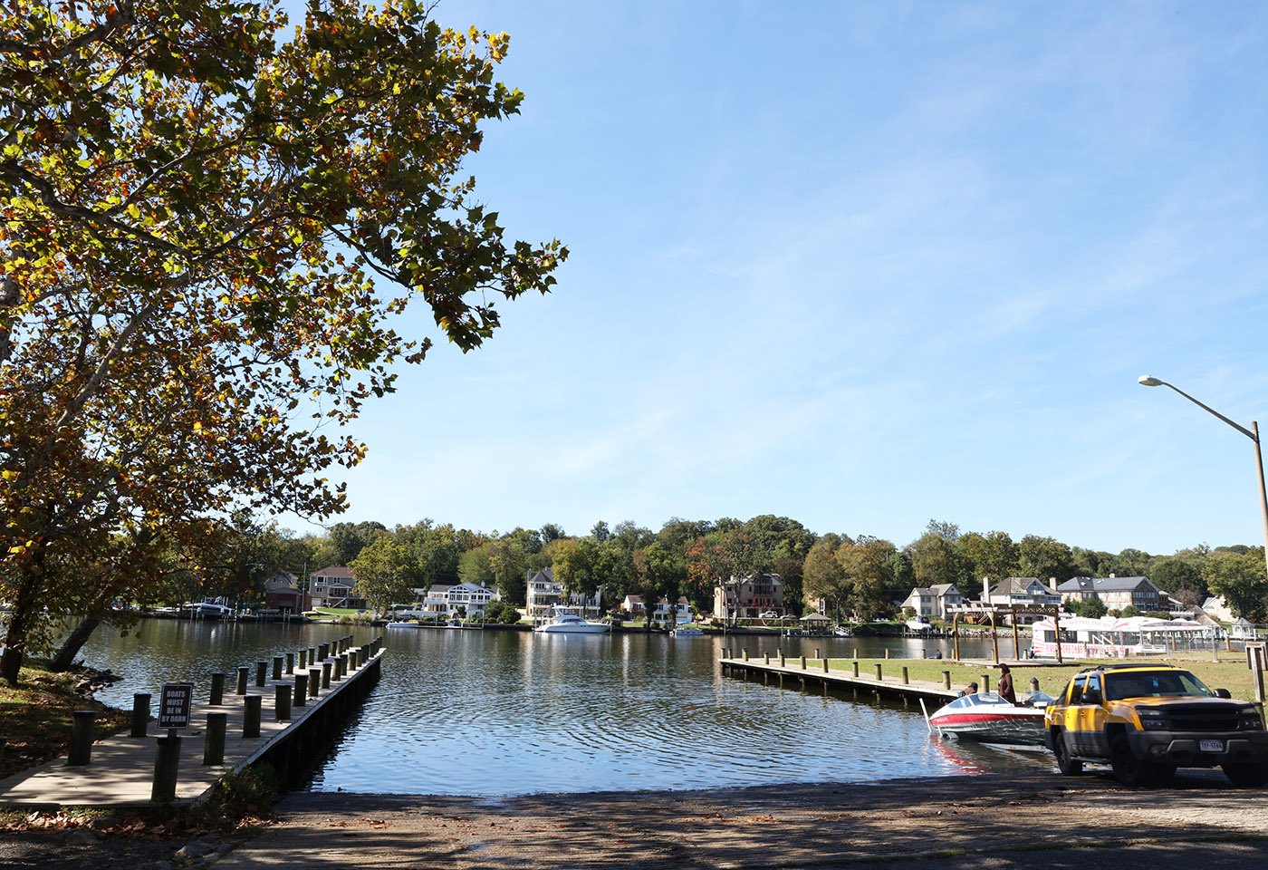 MINI BASS BOAT TOUR & Early Fall Bass Fishing On The Occoquan