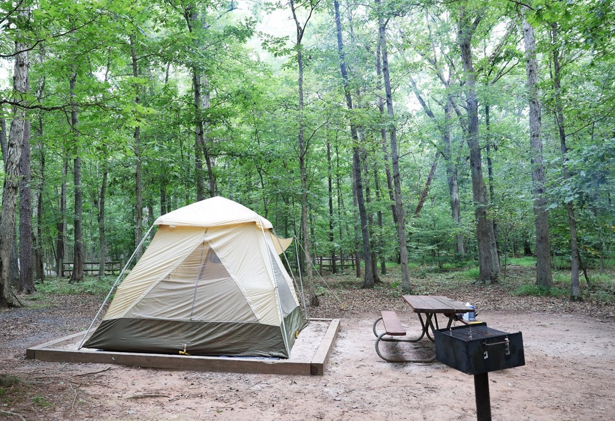 Tent campground shop